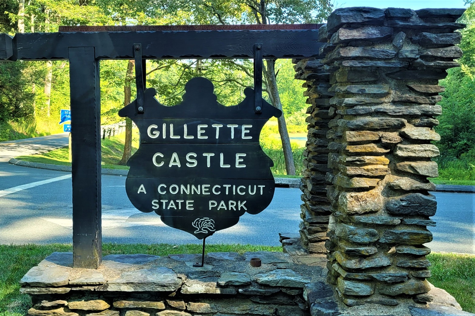 Gillette Castle State Park: History, Hikes, and Scenic Views