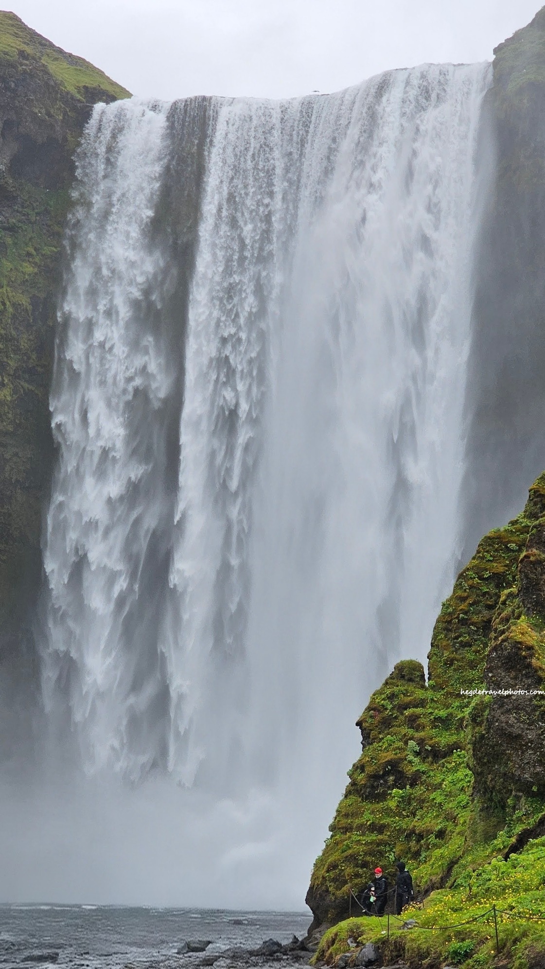 Skógafoss Waterfall: Towering Beauty on the South Coast
